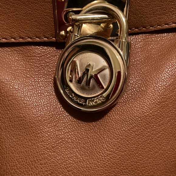 Michael Kors Satchel - Picture 3 of 9